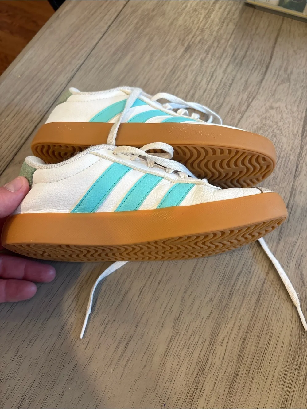 Adidas Kids White Sneakers with Aqua Stripes and Gum Sole